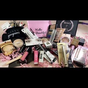 COPY - Mystery make up box